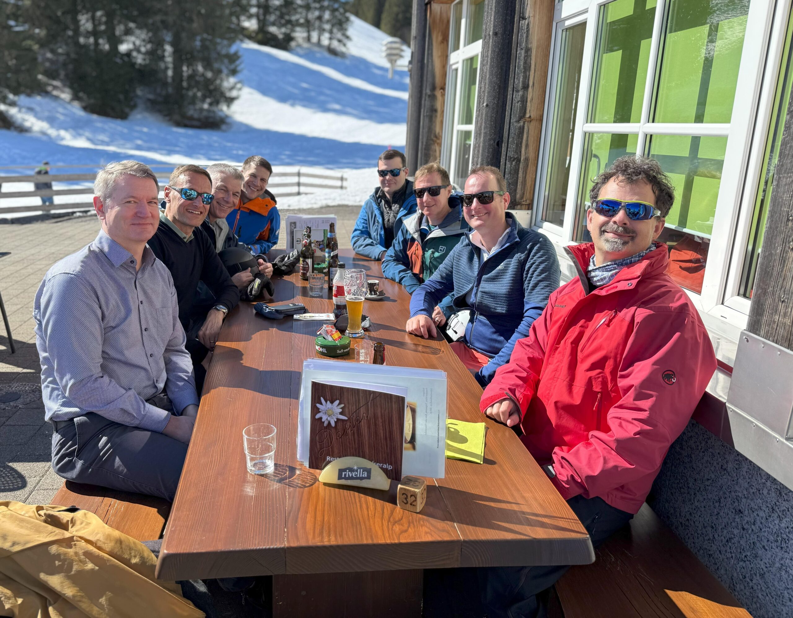 Teamfoto von Ski-Anlass 2025