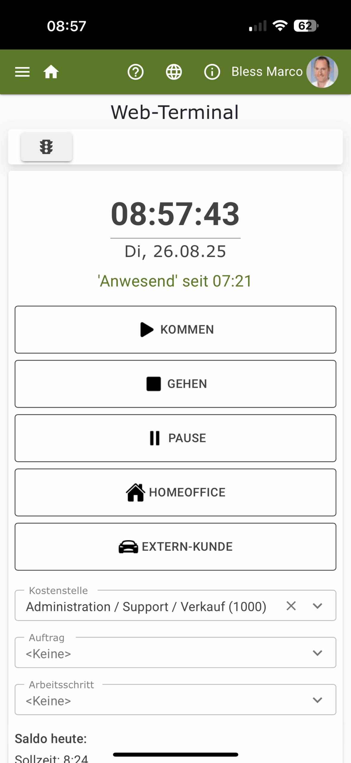 Screenshot vom Web-Terminal, angezeigt auf einem Smartphone